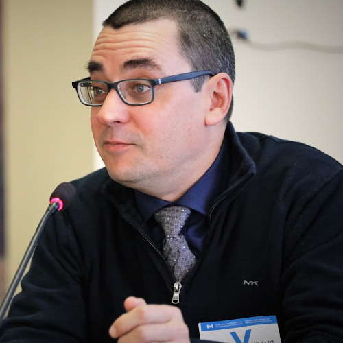 Les radios communautaires unies contre l’usage de Meta par les partis fédéraux ,entrevue avec Simon Forgues