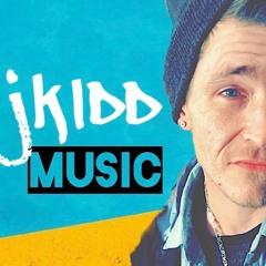 D.U.M(Don't Underestimate Me)