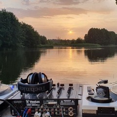 DJ Lutique - 4.0 On Vynil