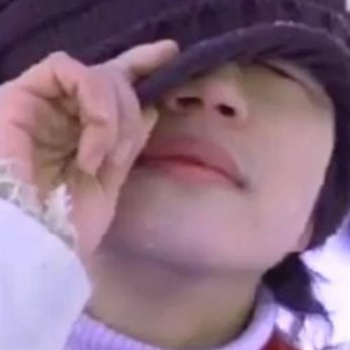 Ariana Grande - Needy