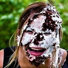 CANT BREAK A BROKEN HEART