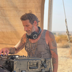 DAFNA B-DAY FISST IN THE DESERT