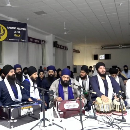 Bhai Davinderbir Singh Ji UK - AKJ Smagam Italy 2022 - Raensbaee Keertan (Oct 15th)