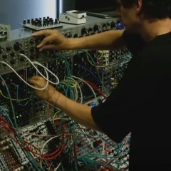 Colin Benders - MacBeth Strikes Again (excerpt from Modular Mayhem jam)