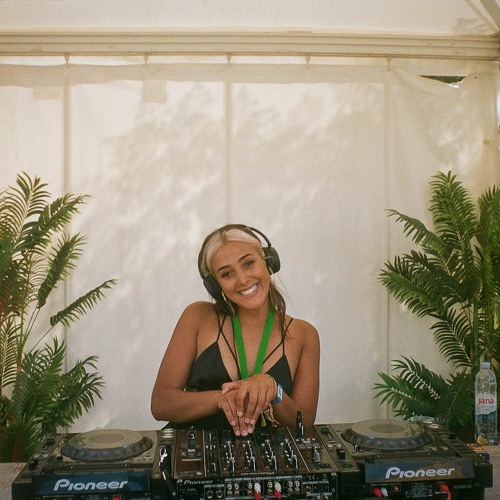 Live & Direct w/ Hannah - Subtle Radio - 17/09/2022