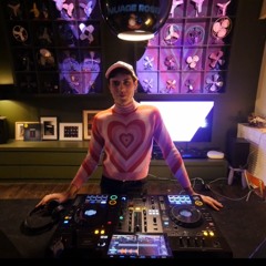 Nuage Rose @ Station2Bus