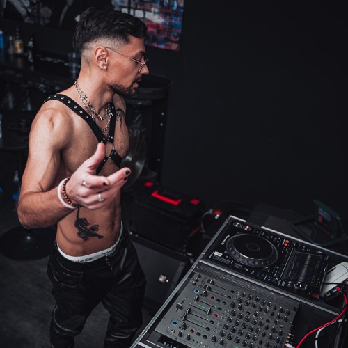 initial condition @ k!nkyxcess, munich | 6.12.24