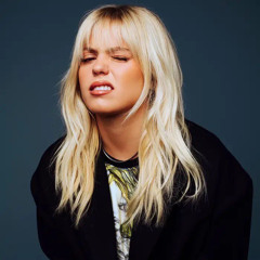 Reneé Rapp- Pretty Girls (Live)