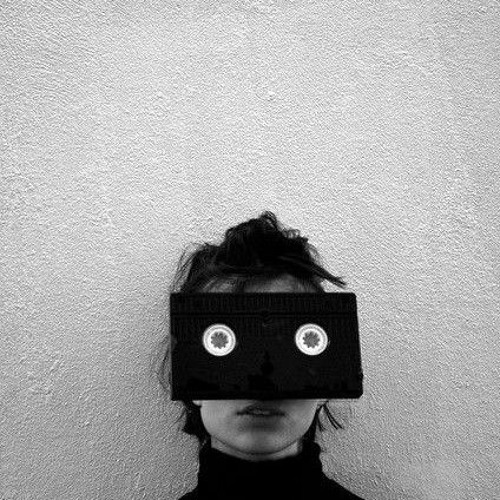 قُرب النافذة