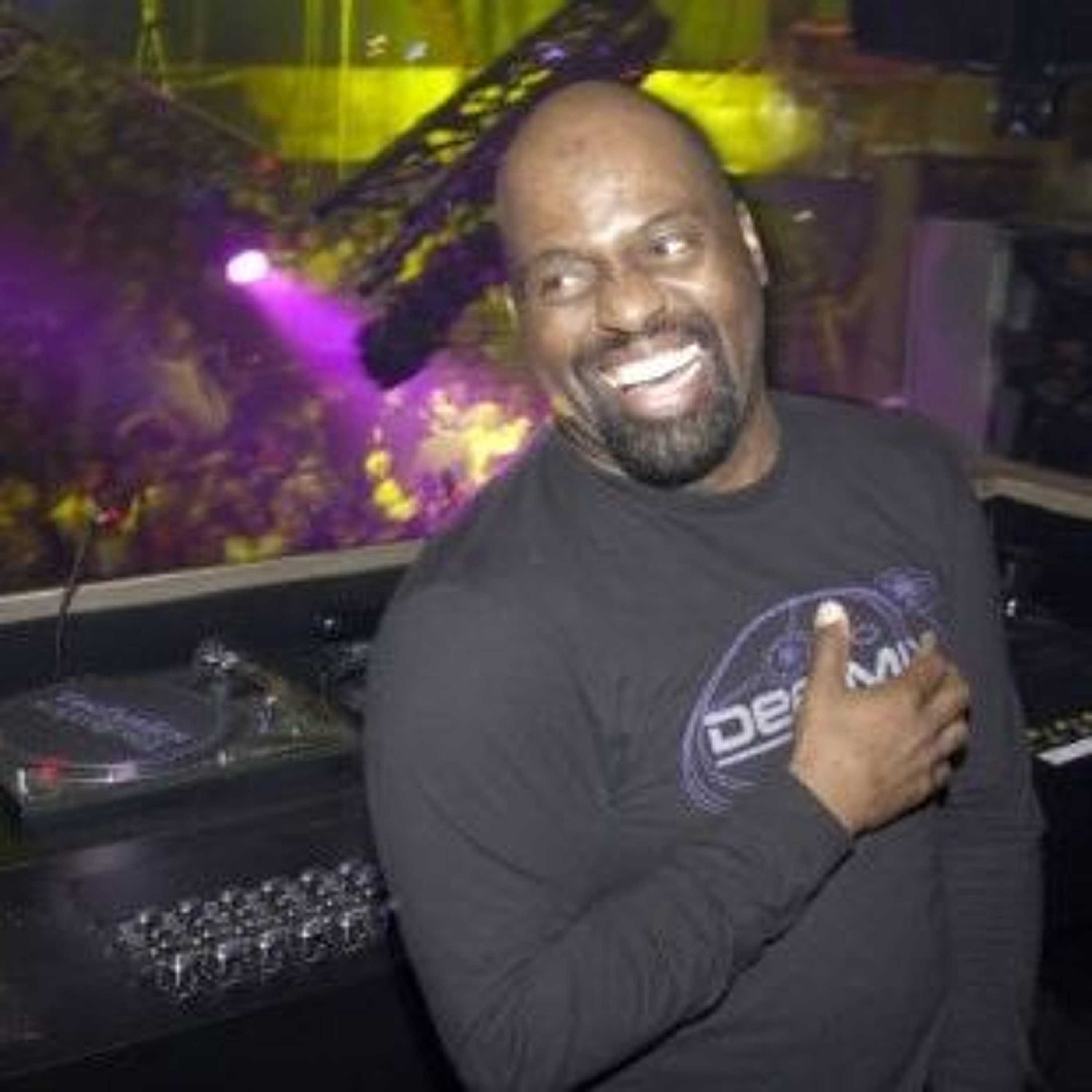 Frankie Knuckles - Thee All Night House Party - Hot 97 NYC 9-7-96' (Manny'z Tapez) episode artwork