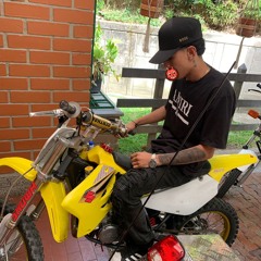 CHARLADITO AL ESTILO DE  M L N .wav