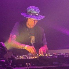 Raabit - Aniversario NES