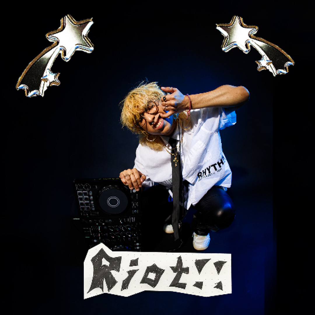 【ボクくん様用】RIOT（RIOT V） / Unleash The Fire Amazon.co.jp: UNLEASH THE FIRE: ミュージック