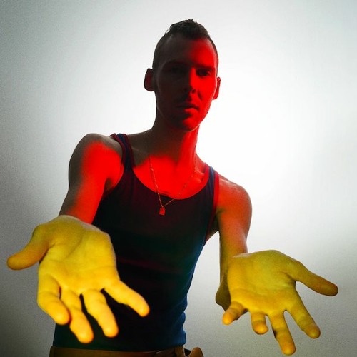 Ask The Artist: Skeleten