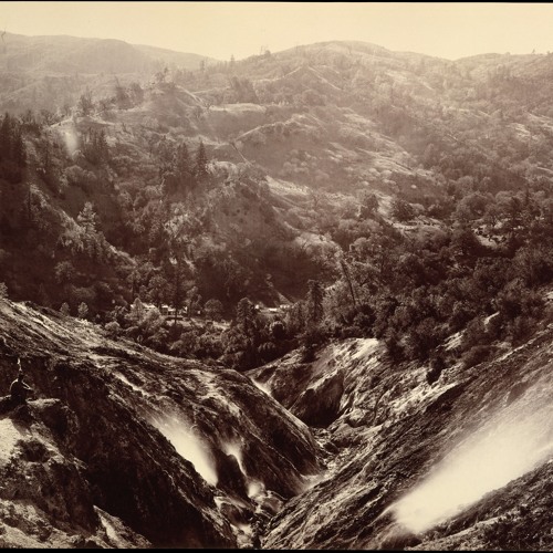 Crevasse at Devil's Canyon