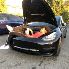 Pop a Tesla Freestyle