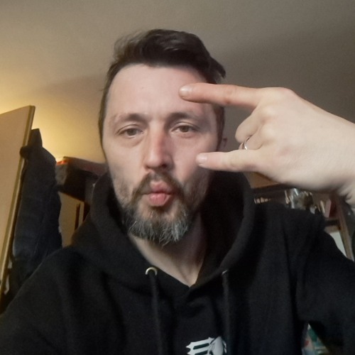 Hard Bass majke ti  ...