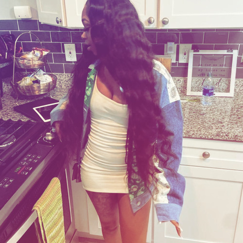 who gone tell her (luvpurp)