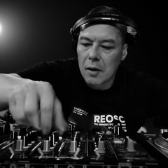 REOSC - MINIMAL DETROIT EXCLUSIVE