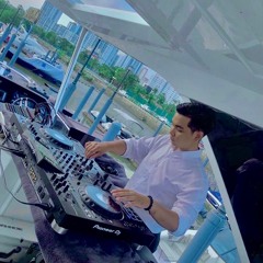 NST Vietmix - gIả khóc giả cười