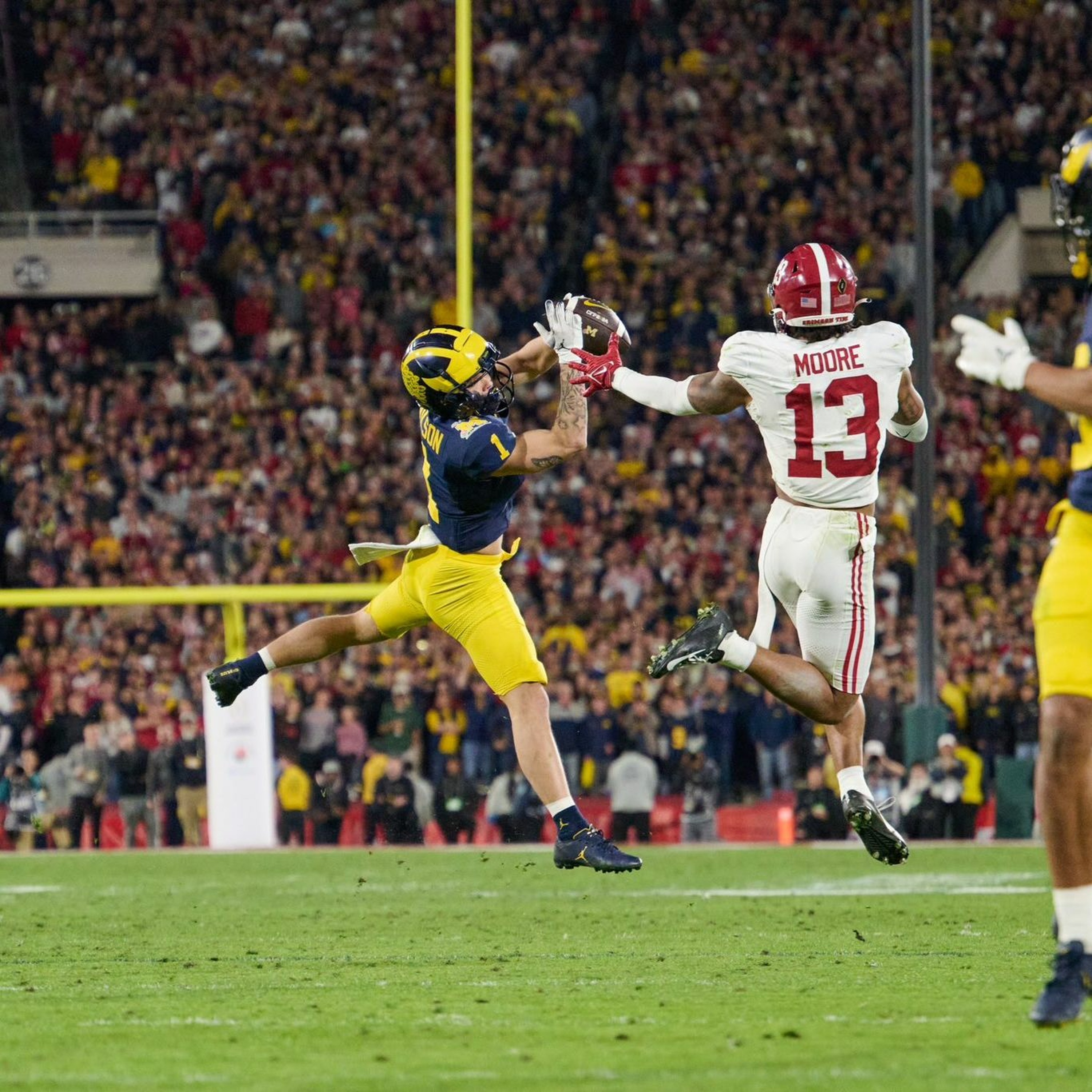Michigan et Washington rejoignent la finale nationale (debrief des demies + preview de la finale) ! episode artwork