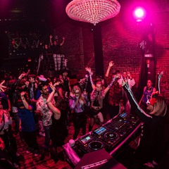 Nova live Halloween party @Berlin Ottawa/Nastya NVRSLP