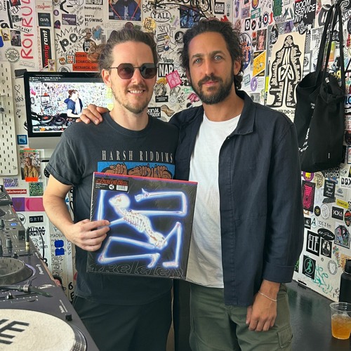 2MR TRANSMISSION with Mike Bloom @ The Lot Radio 08-19-2023