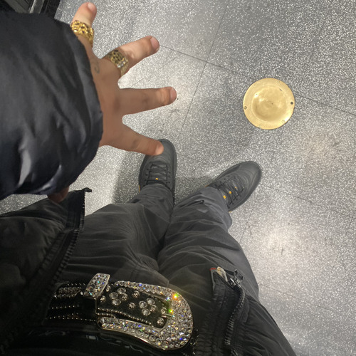 kfrmda5TH - Trippin (Prod. Runnitup)