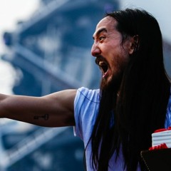 On My Mind vs. Heads Will Roll vs. Pursuit of Happiness Mashup (skip to 1 min)