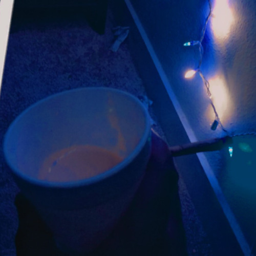 Isaiah Rashad-R.I.P young(prod. by Fullcourt P)