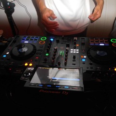 House Mix - Aug 2025