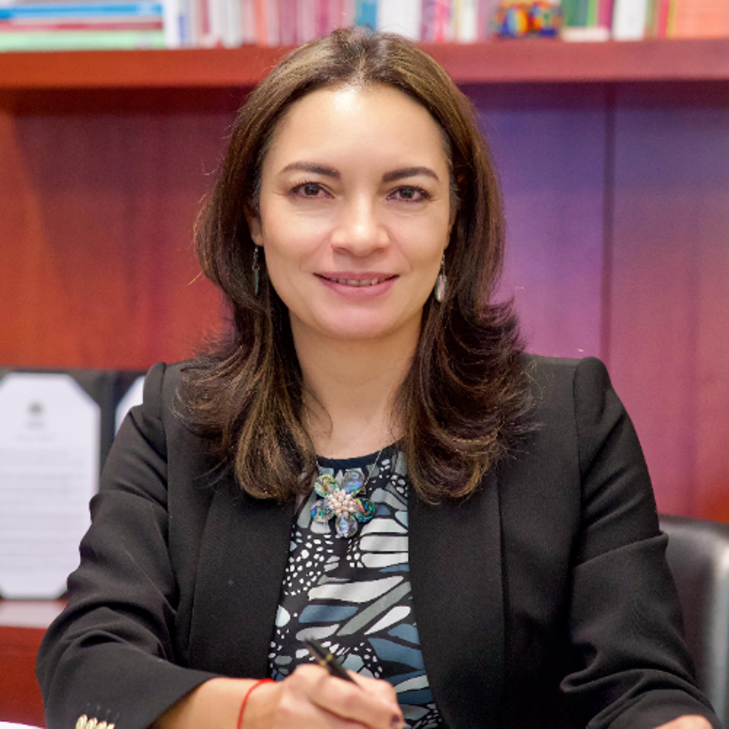 No dejaré de denunciar ni de decir la verdad sobre lo que afecte a los colimenses: Sen. Mely Romero episode artwork