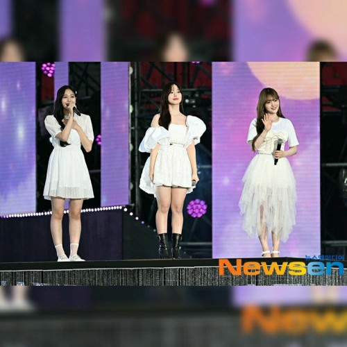 JIHAN X HAEWON X CHAEHYUN  STRAWBERRY MOON COVER from dream concert