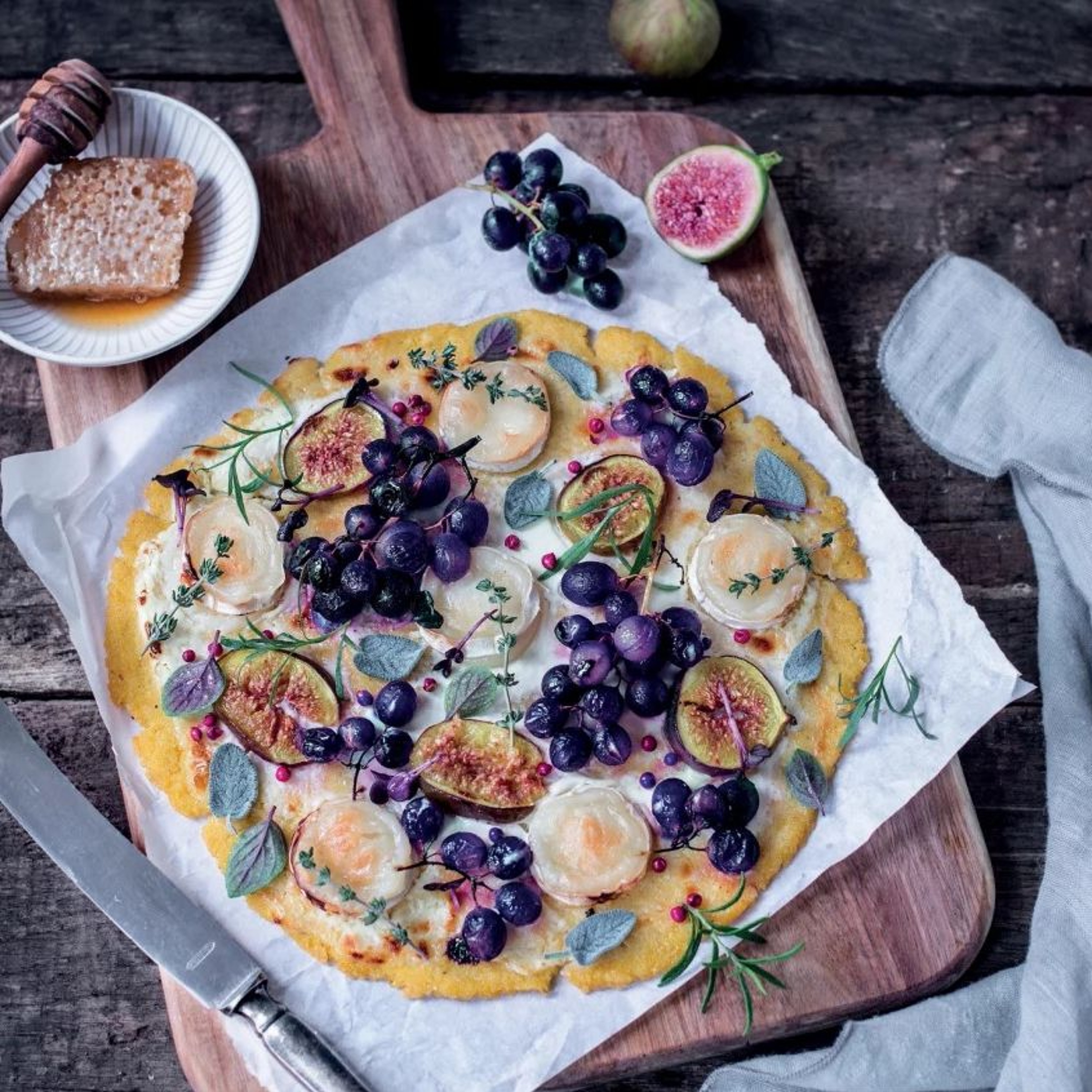 CROQOSEL - TARTE FINE AUX RAISINS, FIGUES ET FROMAGE DE CHEVRE episode artwork