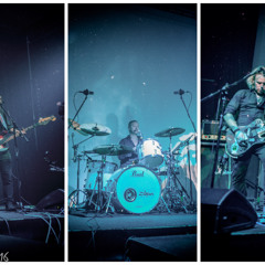 Stuck In The Middle (Cover)