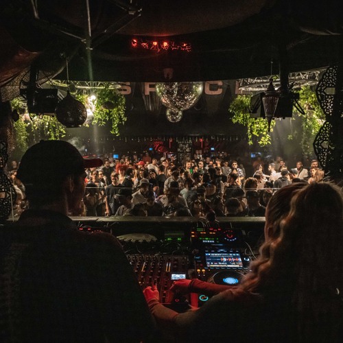 Daizy b2b Max Stern @ Space Miami 2023