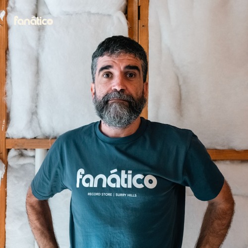 fanático in-store mix with Andrés