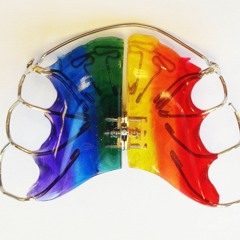 Retainer