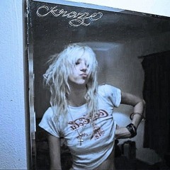 whitegirlcrazy (shxrkz x bazou)