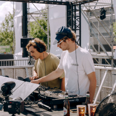 Who is Isaak? B2B Uly O at Lighthouse 2025