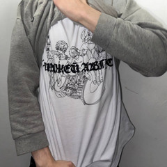 AUGUST - сплю с ножом