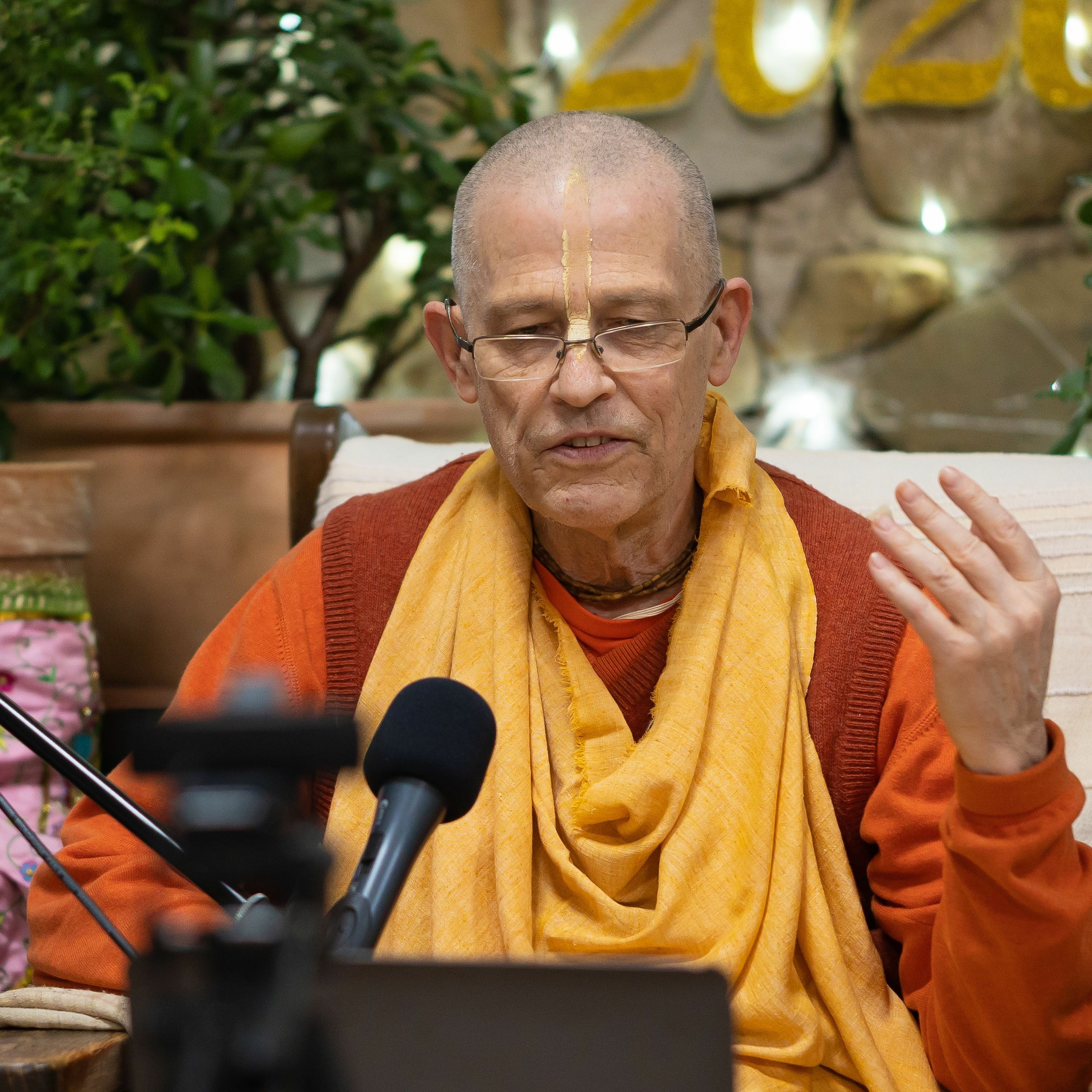 Krishna Kshetra Swami\'s audio