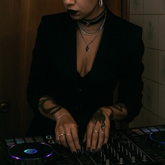 DJ's way🎚️🎛️