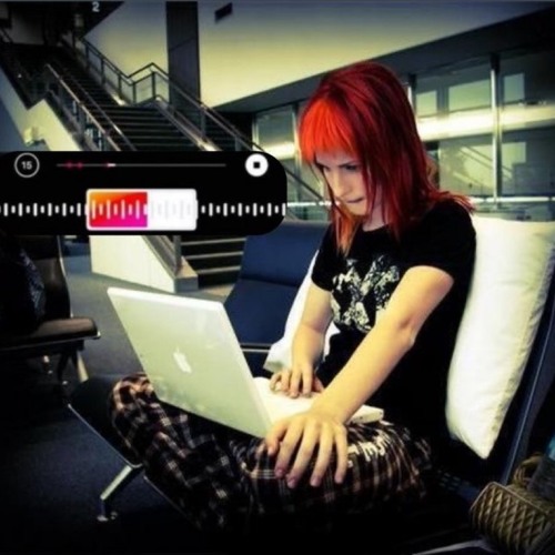 she is my drug - amaarae (prada_flip)