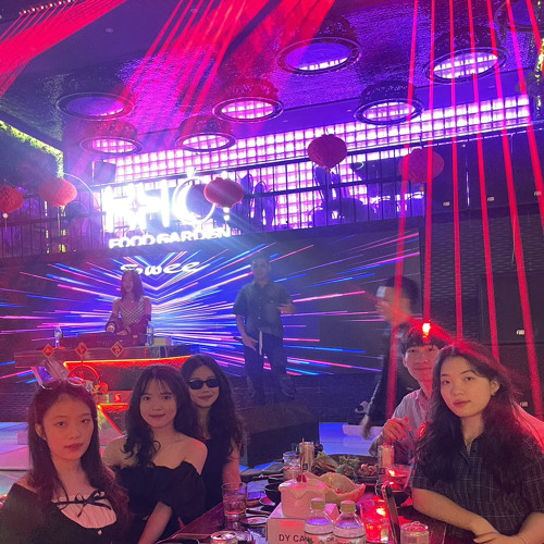 lướt trên mặt biển - Quốc Nhật mixxx