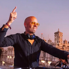 HOSH at Jai Vilas Palace in Gwalior, India for Cercle.mp3