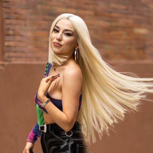 Ava Max