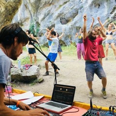 "FREE DANCE" Ecstatic Dance Meditation Wave - 09/04/2020. Presented by Wonderment wellbeing