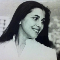 أحلام الارض بنيسان