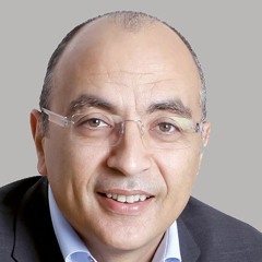 EP 839 Karim Bernoussi On Building A $936M Company By Providing Top-Notch Global Customer Service